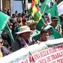 Indígenas y campesinos marchan en La Paz y exigen derogar ley de tierras en medio de crisis