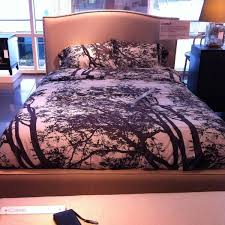 Enamorate con las opciones y hacelas tuyas para siempre, creá tu lista de bodas en crate and barrel. Crate Barrel Furniture Home Store