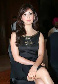 Image result for yami gautam in action jackson blue saree
