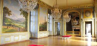 A Morning Visit Inside The Chateau Of Maisons Laffitte French Moments In 2020 Chateau French Living Architecture