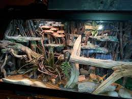 Find a hutch table or construct the frame of the table. How To Make Background Fake Rock Walls For Reptiles