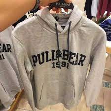 Pull & bear is a spanish chain of fashion stores introduced in 1991 by inditex group which first appears as a result of a strategy of market segmentation. Hoodie Pull And Bear Original Distro Hoodie Pull Bear Jacket Hoodie Men Shopee Malaysia