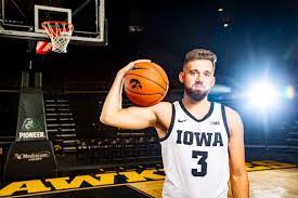 6 ft 1 in (1.85 m) listed weight: Iowa Basketball Media Day Jordan Bohannon Weighs Difficult Decision