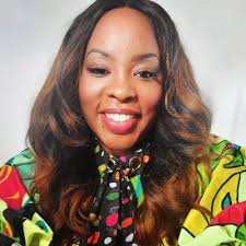 Dr. Shalanda Washington (@PharmDinRealty)