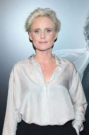In 2006, she received the zbigniew cybulski award for best young actress. Kinga Preis