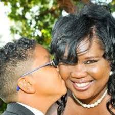 Darlene Dickens's Instagram, Twitter & Facebook