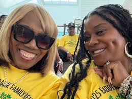 Helen R. Barr Brown's Memorial Website