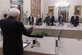 Il mandato esplorativo al presidente del senato casellati è una scelta meno ovvia di quanto potrebbe apparire a uno sguardo superficiale e lo si capisce dalle parole utilizzate dal segretario generale della. 1atjym353weswm