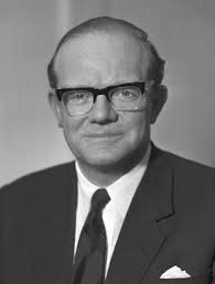 Ian Morrow's Instagram, Twitter & Facebook