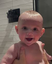 we like to do 140 mph before breakfast 🤷🏼‍♀️ (not pictured: Dad in the  488 doing faster)