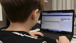 Lo sciopero riguarda tutto il personale docente ed ata a tempo indeterminato e determinato, atipico e precario in servizio in italia e nelle scuole e istituzioni scolastiche italiane all'estero. Scuola Sciopero Oggi Contro La Dad Proteste Di Studenti E Docenti Ma Da Lunedi Si Torna In Classe Giornale Di Sicilia