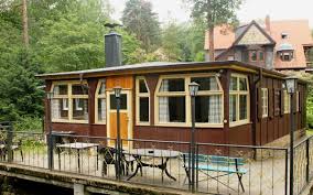 Our houses are members of the following associations: Felsengrund Friedensburg Gastehauser Himmlische Herbergen
