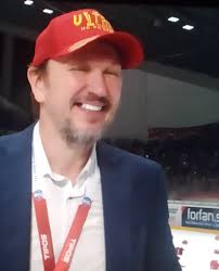 Zdravím,hľadáme sponzora pre 14 ročného chlapca na súťaž v arm wrestlingu  na majstrovstvá Európy