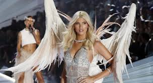 The largest and updated page for victoria's secret angels. Victoria S Secret La Petizione Di 100 Top Model Proteggete Le Vostre Modelle Dalle Molestie