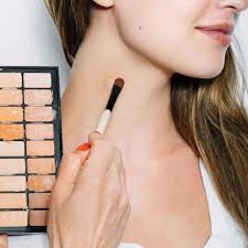 Skip The Scarf Hide Your Hickey With Makeup In 4 Steps Bruises Makeup Makeup How To Hide Hickeys