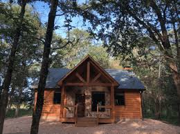 Book the are you planning a vacation in texas? Cabin Rentals In Texas 26 Awesome Cabins To Rent On Airbnb