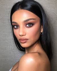 In most cases, the best hair colors for warm skin tones and brown eyes include warm light to medium brown shades. The 5 Best Spring Hair Colors For Light Eyes Who What Wear