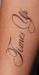 Andra day says it's a 'little overwhelming' being nominated for an oscar alongside viola davis. Emma Watson Reveals Her Time S Up Oscars 2018 Tattoo Was Fake And Jokes About The Apostrophe Error