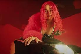 At a young age, rae was influenced by her mother's playlist which included music from the 1990s and 2000s. Tiktok Star Addison Rae Just Dropped Her Surprise Debut Single