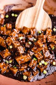 Transfer 1/3 of the tofu cubes to a freezer or plastic bag with 2 tbsp of cornstarch and toss to coat. 28 Best Tofu Recipes Easy Vegetarian Recipes With Tofu
