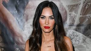 Megan fox showed up to the billboard music awards wearing a dress so revealing her man machine gun kelly died and came back to life. Megan Fox S Billboard Music Awards Dress Is Too Hot For Instagram Stylecaster
