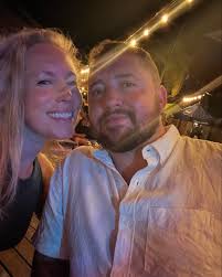 Happy Birthday Brady 💘🏖️ 30 years young! I love doing this life with you.  Cheers to you and all your awesomeness 🫶🏼