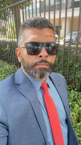 La vida esta aqui 🫳⬇️... Yo quiero aqui ☝️⬆️