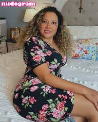 Milf Avocado  milfavocado  themomavocado Nude Leaks OnlyFans Photo 2 -  Nudogram v2.0