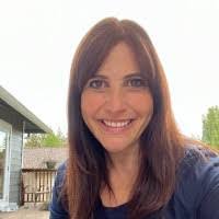 Amanda Thibodeau's Instagram, Twitter & Facebook