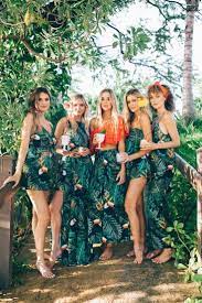 Check spelling or type a new query. Pin By Maiara Salm On Aniversario Hawaiian Party Outfit Luau Outfits Beach Party Outfits