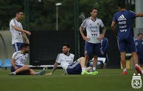 Дізнайтеся, як часто статтю selección argentina 2018 зараз шукають у google. Seleccion Argentina Concentrados En El Mundial De Rusia 2018