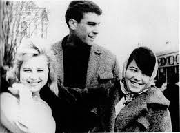 В сюжете новости из рубрик: Sergej Dovlatov Biografiya Pisatelya Foto Lichnaya Zhizn Uznaj Vsyo