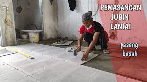 Kerja Pemasangan Jubin Lantai Pasang Basah In 2021 Lantai Toilet Dinding
