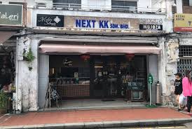 Serving a menu featuring fusion mains and desserts, this is one cafe you cannot skip when. The Daily Fix Cafe Most Popular Cafe In Jonker Street Malacca With Pandan And Durian Pancakes Danielfooddiary Com