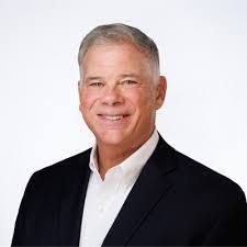 Leanne Schafer's Instagram, Twitter & Facebook