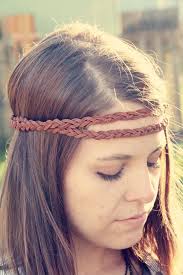 This is one that is really simple, requires few materials, and can be made without sewing! 16 Cool Hippie Headbands The Funky Stitch