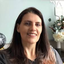 How do you think virtual and augmented realities can impact learning in  non-standard applications such as soft skills development?