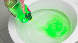 15 Utilisations Etonnantes Du Liquide Vaisselle Astuces De Grand Mere Liquide Vaisselle Trucs Et Astuces Vaisselle