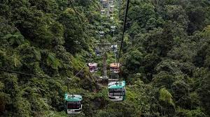 At least eight people have died and three others including two children, are injured, following a cable car accident in northern italy sunday, officials say. Hundreds Of Malaysians Stranded In Cable Car Accident