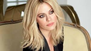 Πριν το ευρώ και το star επένδυε. Antexete Deite Thn Zeta Makrypoylia Me Mayra Mallia Prin 23 Xronia Eikona