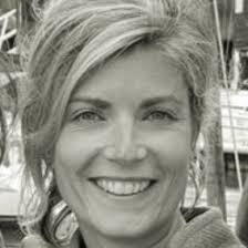 🎓 Inauguration à l'ICES : un hommage à la sagesse et à la foi ✨ "Je suis  très heureux d'être ici, de visiter l'ICES que je ne connaissais que de  réputation. Je