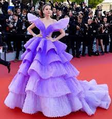 Michael cinco's fall/winter 2017 couture collection tells the story of versailles, france's most famous and grand baroque palace, through shades of gold, blue and green, and floral embroidery. Michael Cinco Dubai On Instagram The Stunning Thai Danish Actress Sririta Jensen Sriritajensen Looks Fabulous As She Tu Gowns Nice Dresses Beautiful Dresses