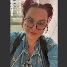 Hi can anyone help me out. When I create a mug wrap the type seems to  spread when I print it. Any idea what I'm doing wrong 😕