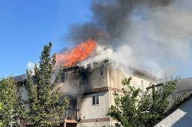 An evacuation order for a fire in the southern interior of british columbia has been rescinded while other areas are still seeing raging blazes. Everything Is Gone Multiple Homes Destroyed In Penticton Multiplex Fire Penticton Western News
