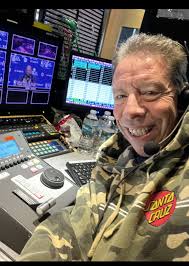 Dog groomer familiar with Cavalier King Charles Spaniels