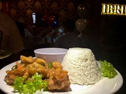 Malaysian chinese cuisine is derived from the culinary traditions of chinese malaysian immigrants and their descendants. What So Sizzle Bout Sizzling Suzai Malaysia Fashion Travel And Lifestyle Blogger Jibril Ss15 A Muslim Friendly Bar