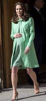Maybe you would like to learn more about one of these? Pregnant Kate Looks Blooming In Green Kate Middleton Pregnant Duchess Of Cambridge Duchess