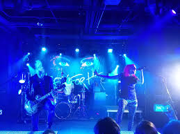 The cd wouldn't just run when i put it in my laptop but eventually it started. Icon For Hire Wikipedia