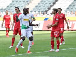 Psv paid €10 million to sign baumgartl from vfb stuttgart two years ago. Bundesliga Thuram Plea Dazzle In Gladbach Rout Of Union Football News Times Of India