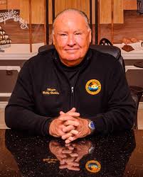 La Marque Mayor Hocking stepping down Jan. 1